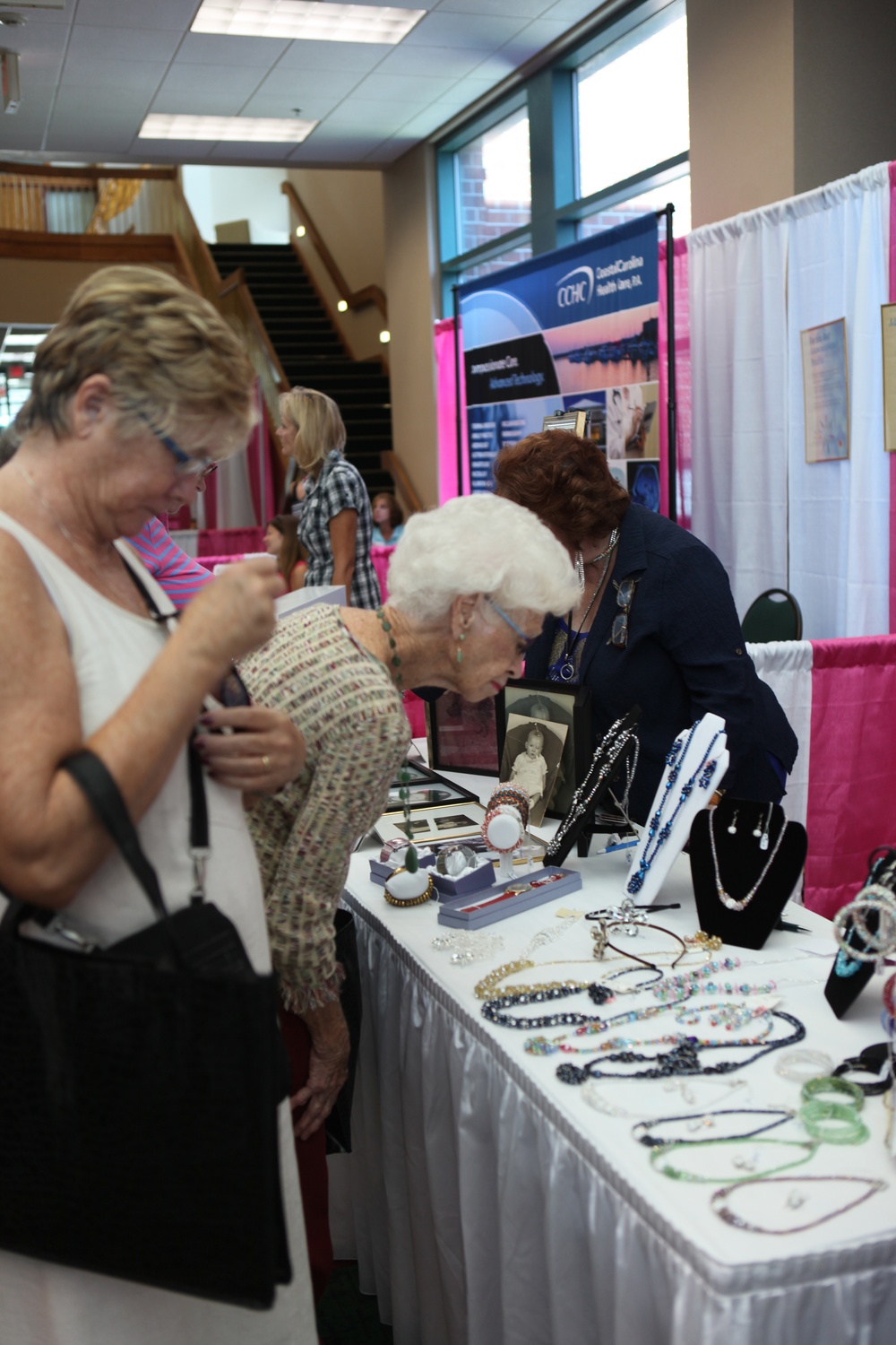 2012 Women's Expo highlights health
