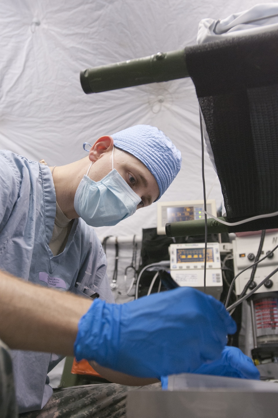 FST surgeons sharpen their skills
