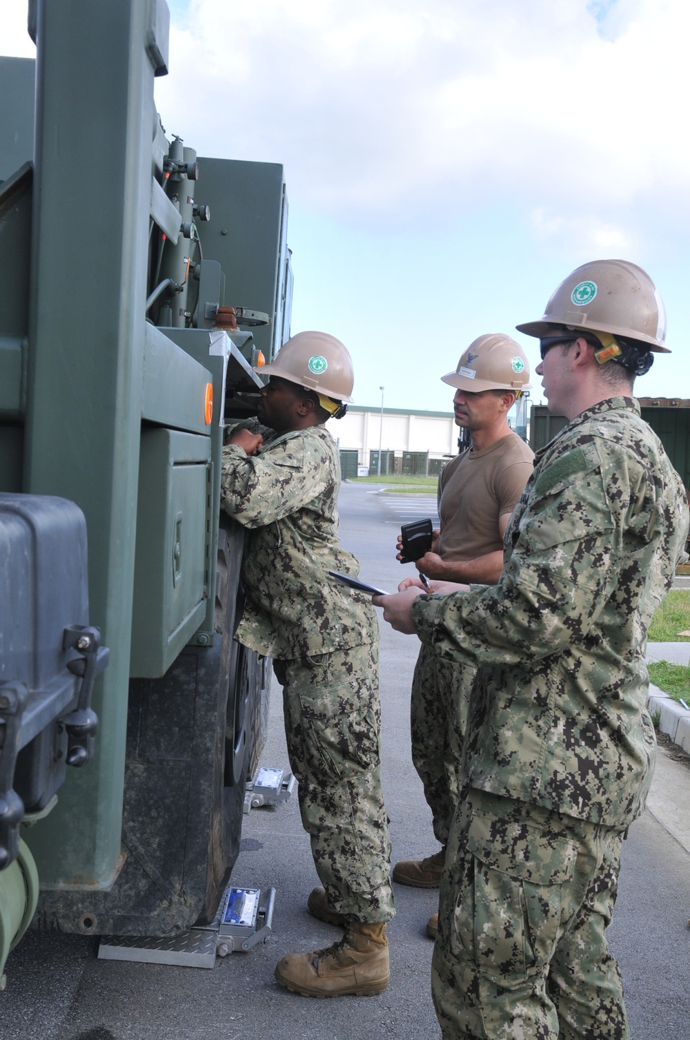 NMCB 74 conducts mount out exercise