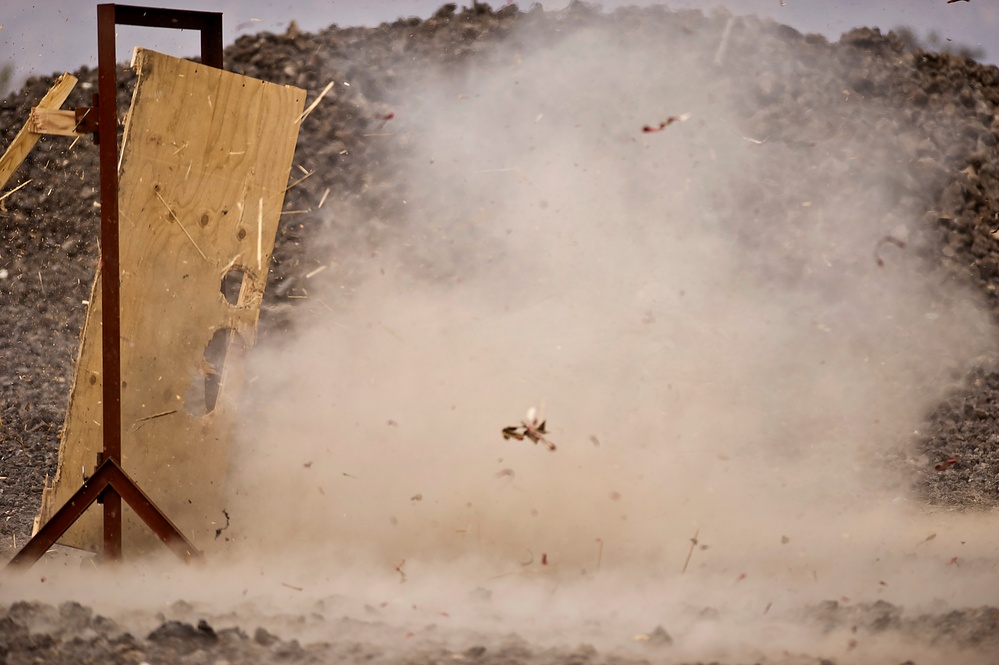 1-21 soldiers practice door breaching techniques with 66th Engineer Co.