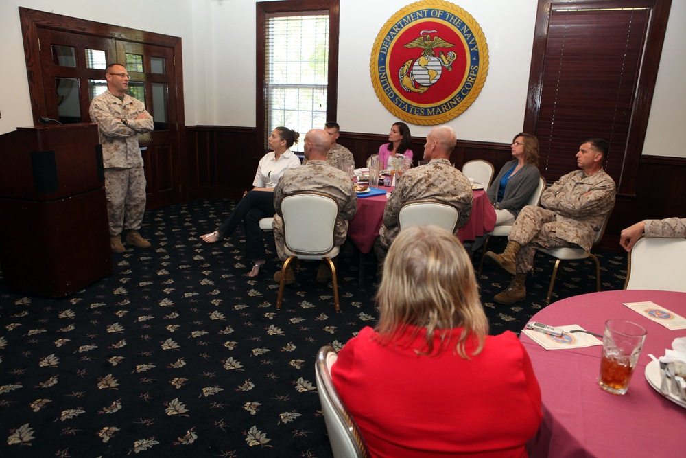 22nd MEU Gives Thanks to Family Readiness