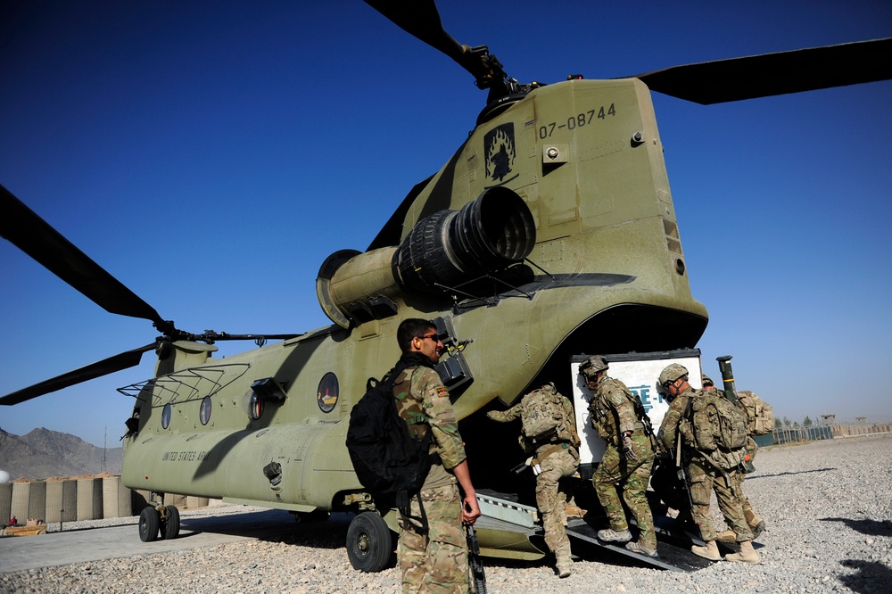 PRT Farah visits Pur Chaman