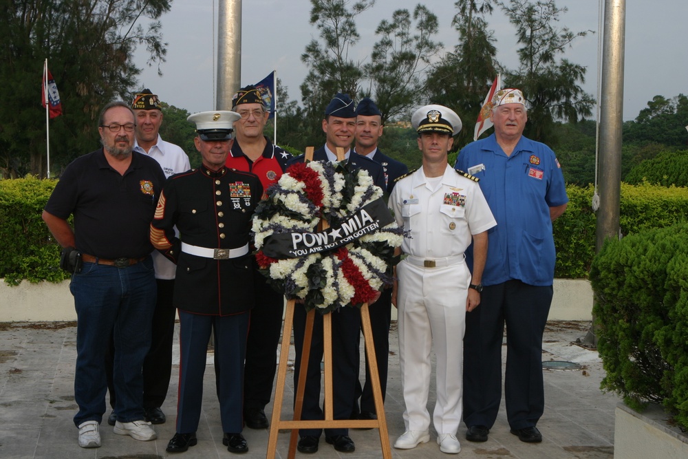 Service members pay respect to POW, MIA during ceremony