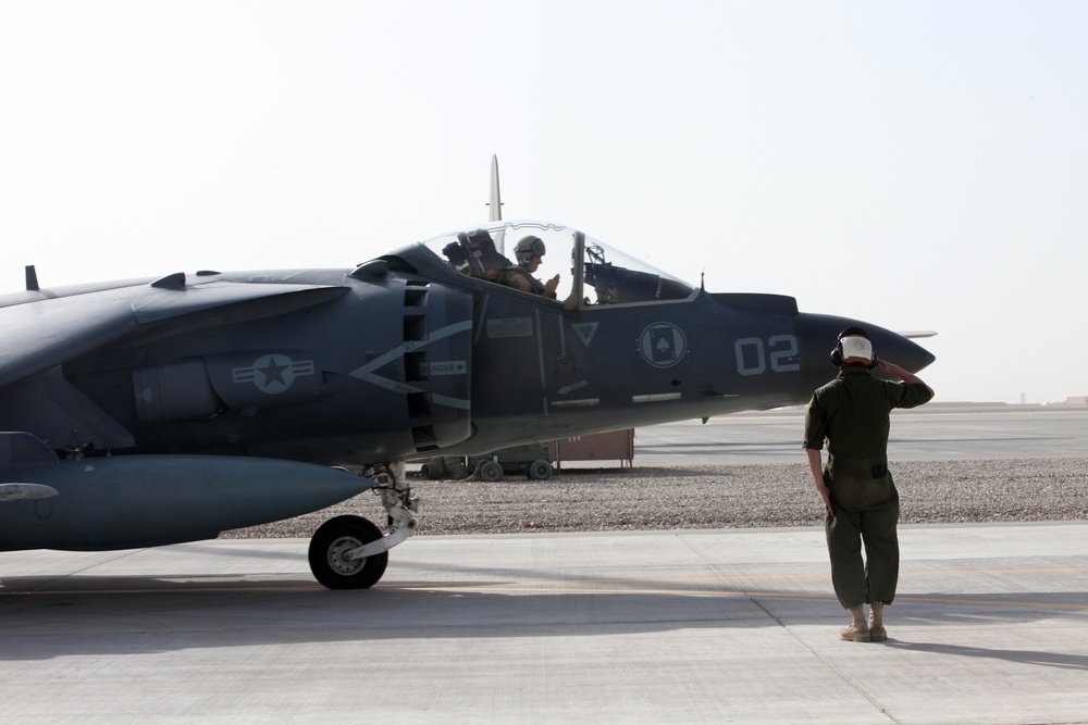 VMA-211 Harrier Relocation