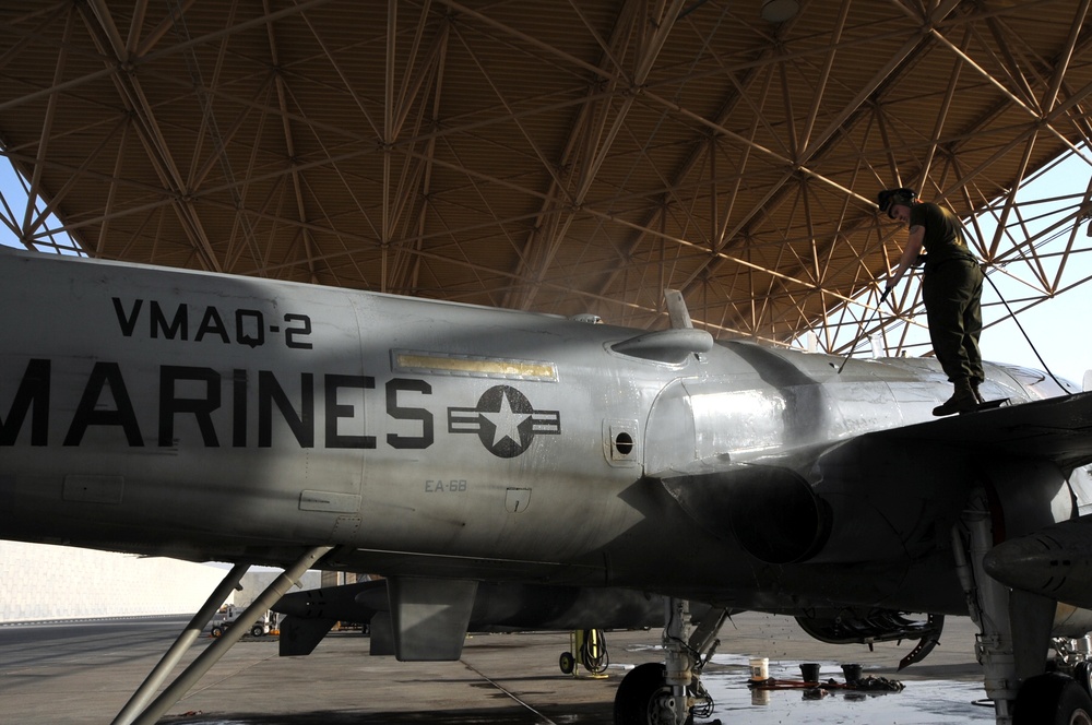 Marines maintain EA-6B Prowler