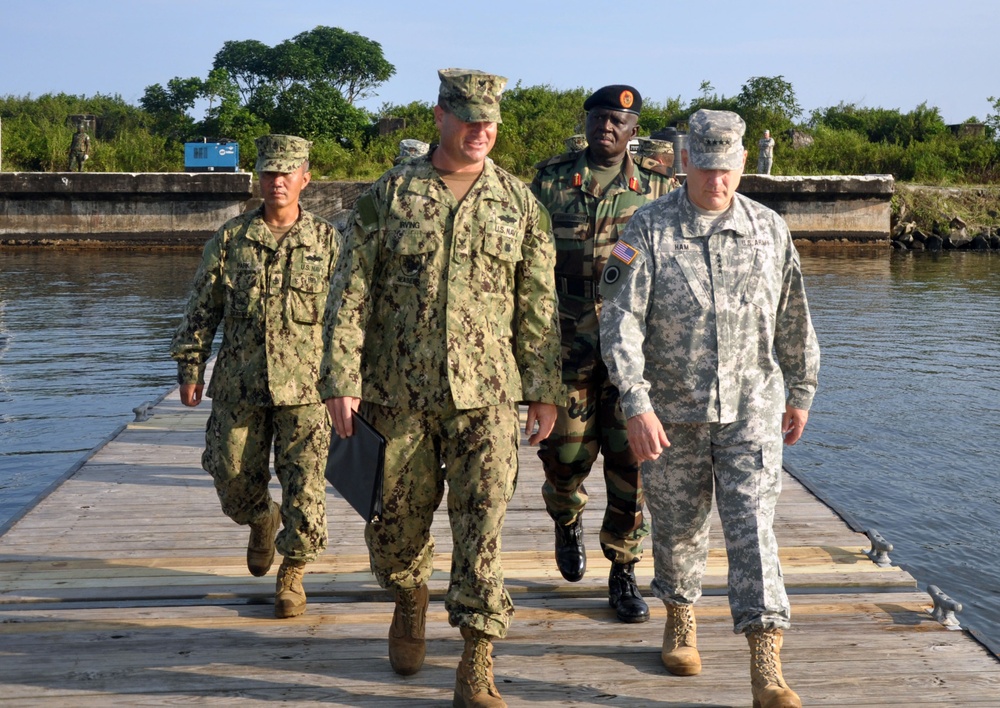 US Africa Command commander visits Liberia