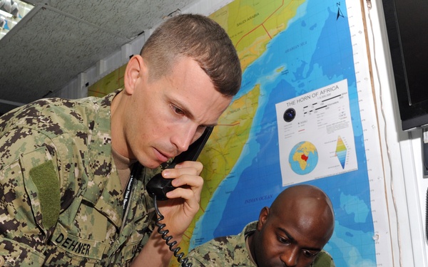 US, French service members hone crisis response procedures during exercise