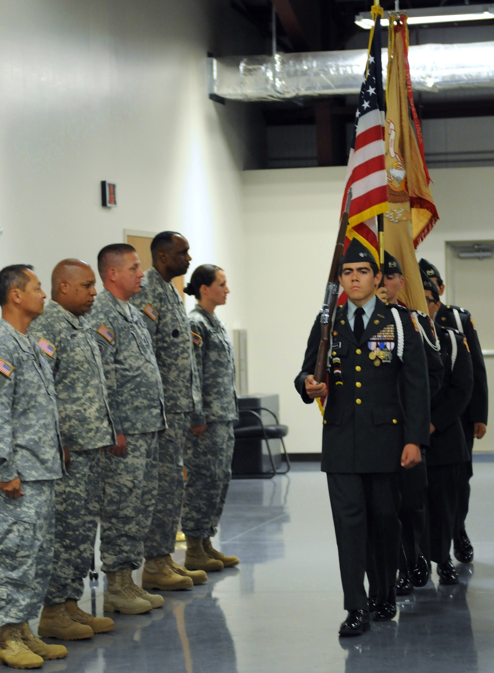 289th Transportation Detachment honored in deployment ceremony