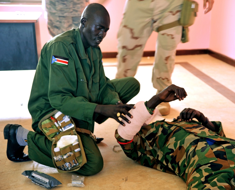 US, South Sudan service members partner during courses