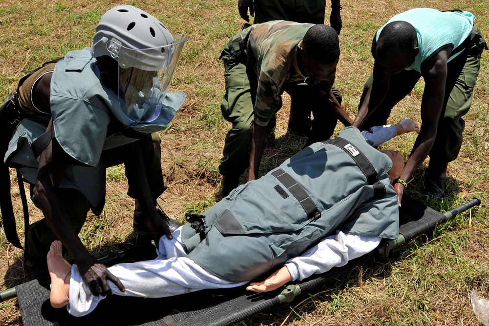 US, South Sudan service members partner during courses