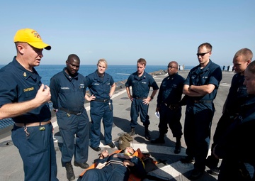 USS Fort McHenry daily operations