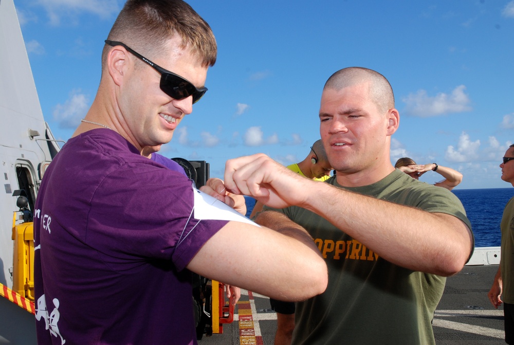 'Purple Foxes' hold Landaker 5k Run on USS Green Bay