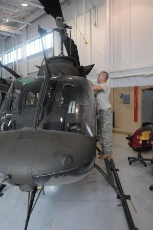 Kentucky Army Aviation helps keep the National Guard in the air