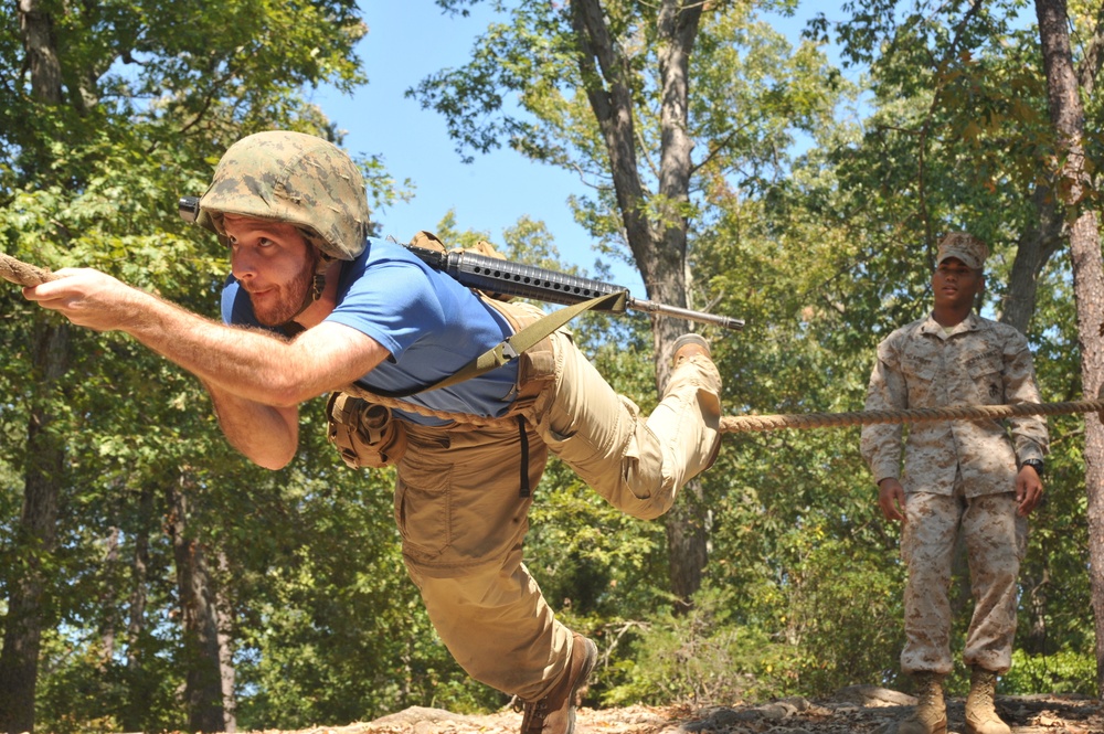 College students find out what it takes to be a Marine