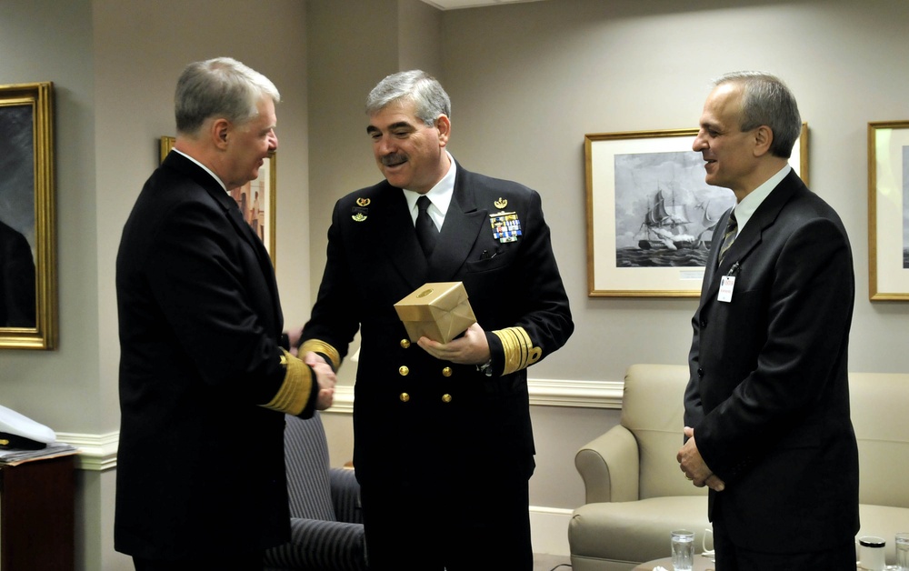 Chief of Naval Operations presents Jefferson cup to Greek navy Vice Adm. Georgios Karamalikis