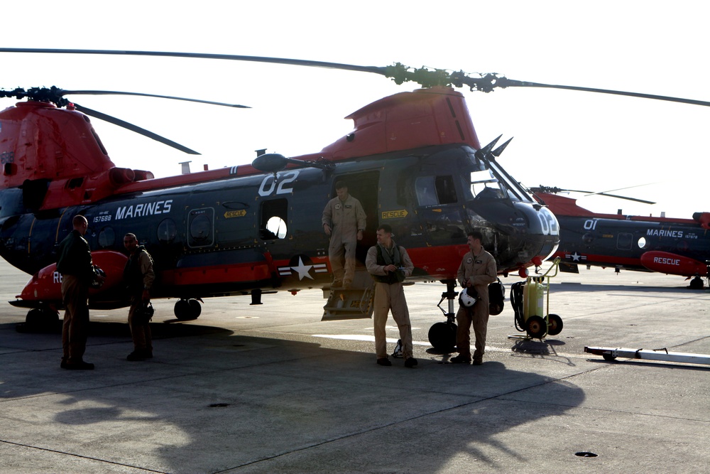Cherry Point Marines, Sailors: HH-46 Sea Knight is the helicopter for the job
