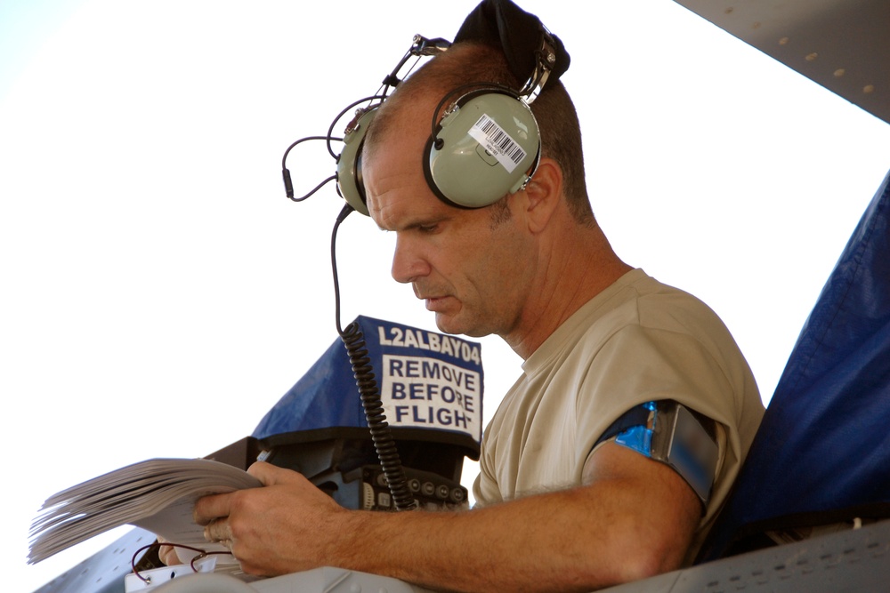 169th Fighter Wing receives an AFOA ACA inspection from 1AF/AFNORTH