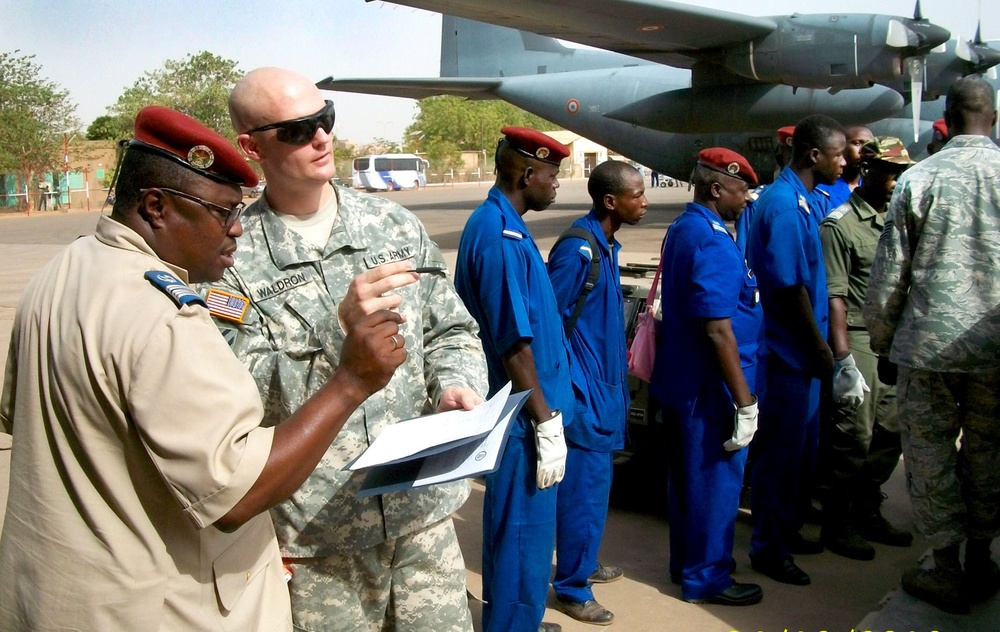USARAF coordinates transportation training in Burkina Faso