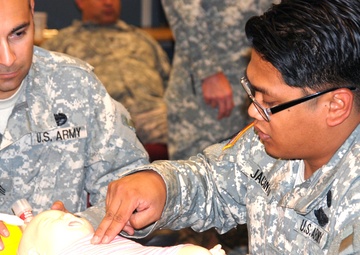 Warrior Transition Battalion soldiers continue with 68W combat medic training