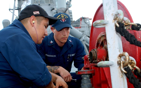 Replacing a swivel joint