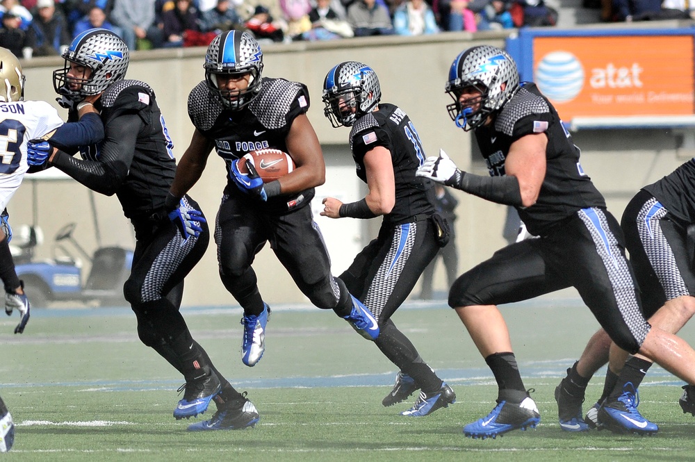 DVIDS Images Air Force vs. Navy football [Image 1 of 21]