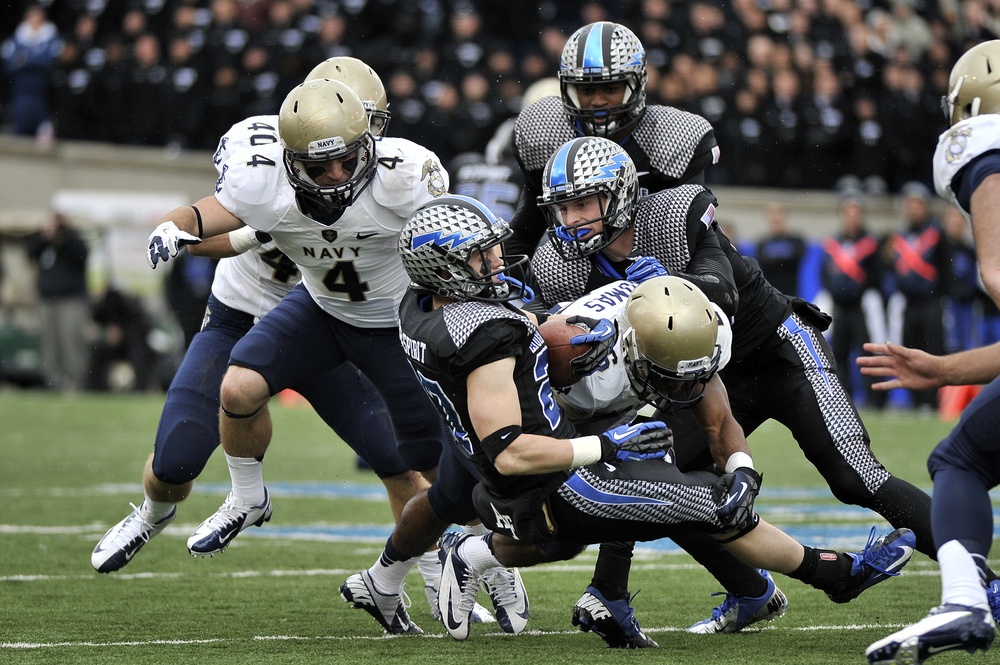 DVIDS Images Air Force vs. Navy football [Image 6 of 21]