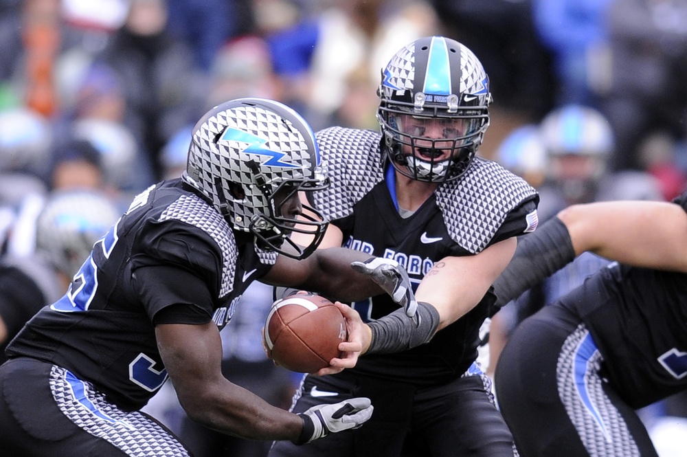 DVIDS Images Air Force vs. Navy football [Image 19 of 21]