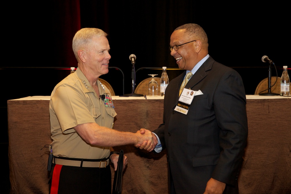 Gen. Amos attends New Orleans conference