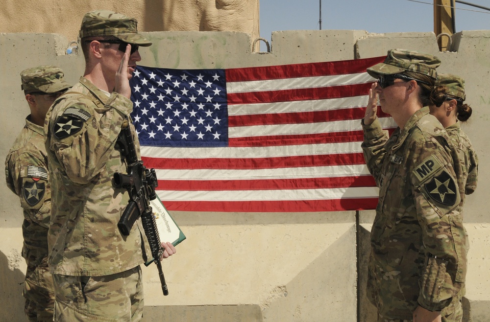 5-20th Infantry soldiers re-enlist at FOB Spin Boldak, Afghanistan