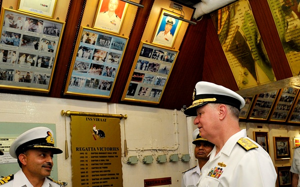 CNO visits INS Viraat