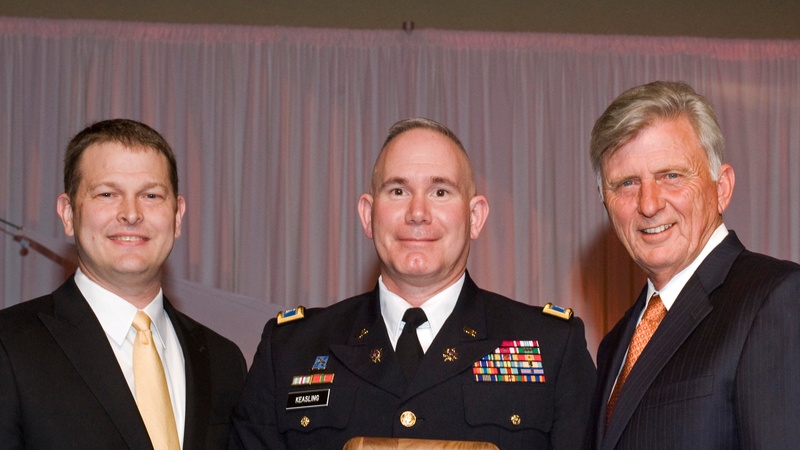 Ark. Governor honors National Guard Professional Education Center