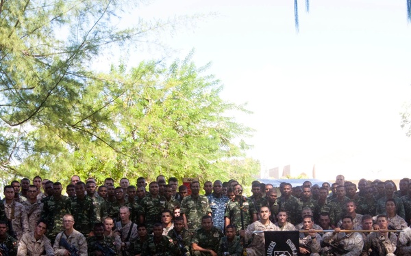 Maldivian, U.S. Marines kickoff training