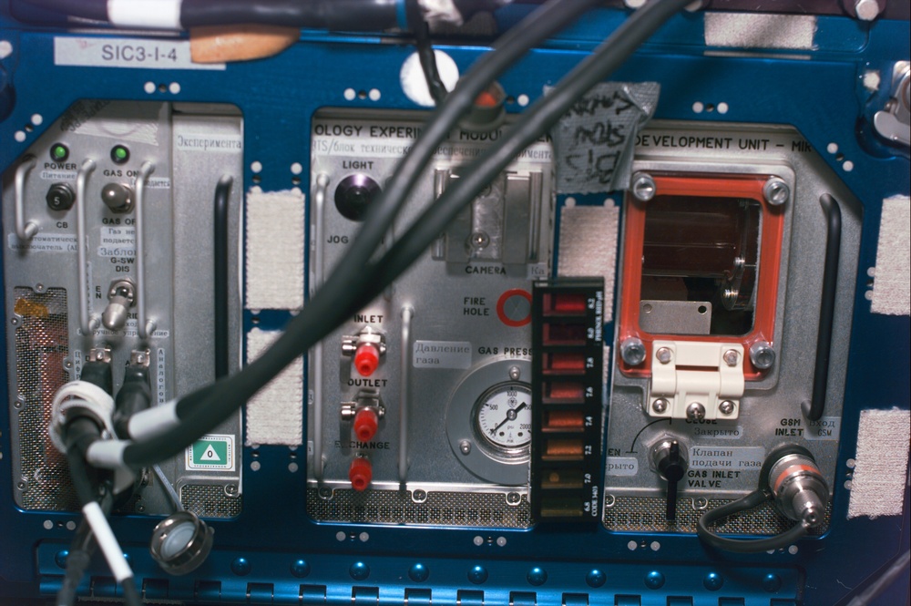 BTS - Biotechnology equipment onboard the Mir Space Station