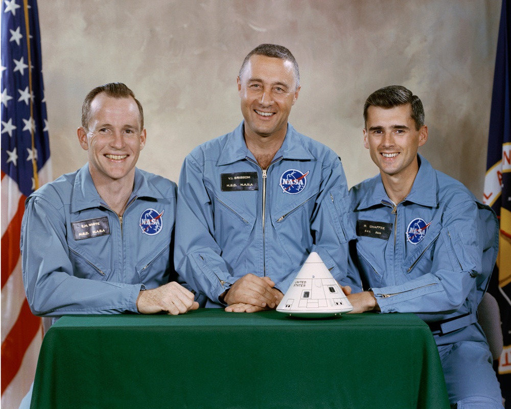 PRIME AND BACKUP CREWS - ASTRONAUT EDWARD H. WHITE II - PORTRAIT