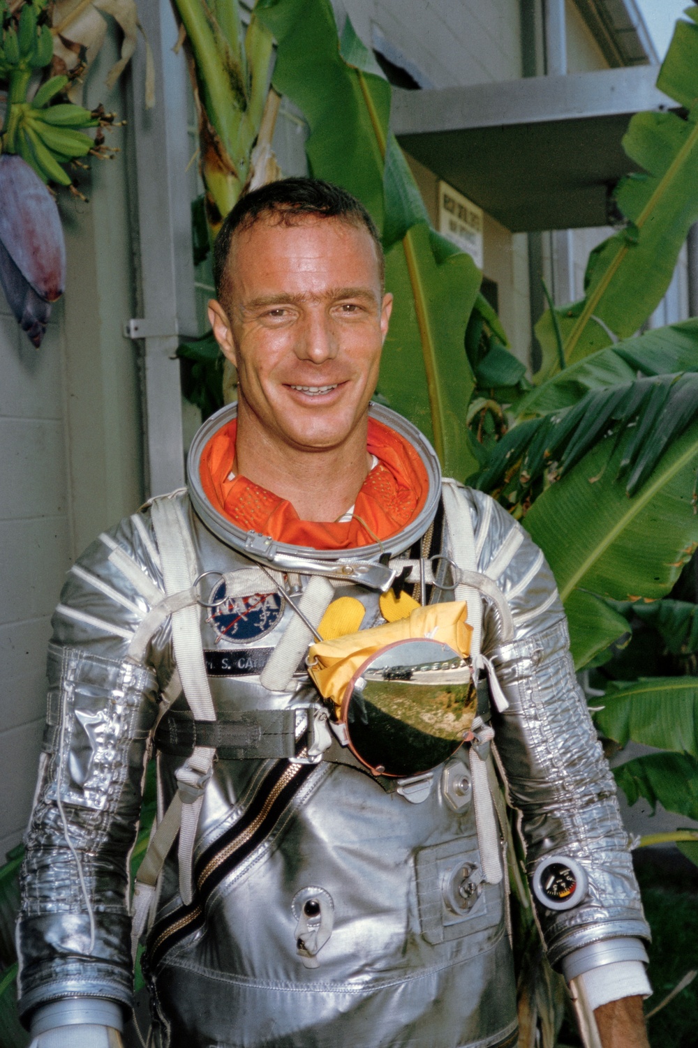 Astronaut Scott Carpenter in Mercury pressure suit during astronaut training