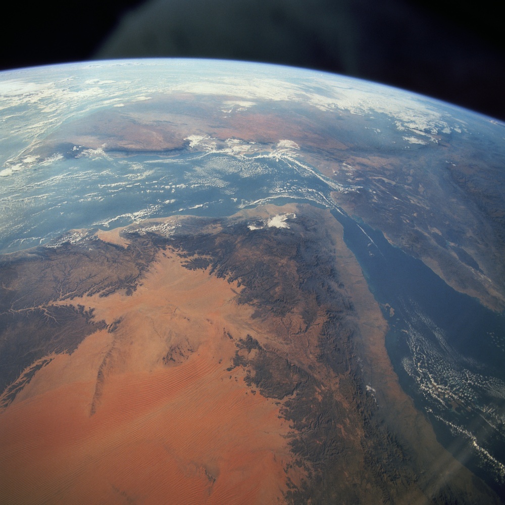 Earth observations taken during STS-61 mission