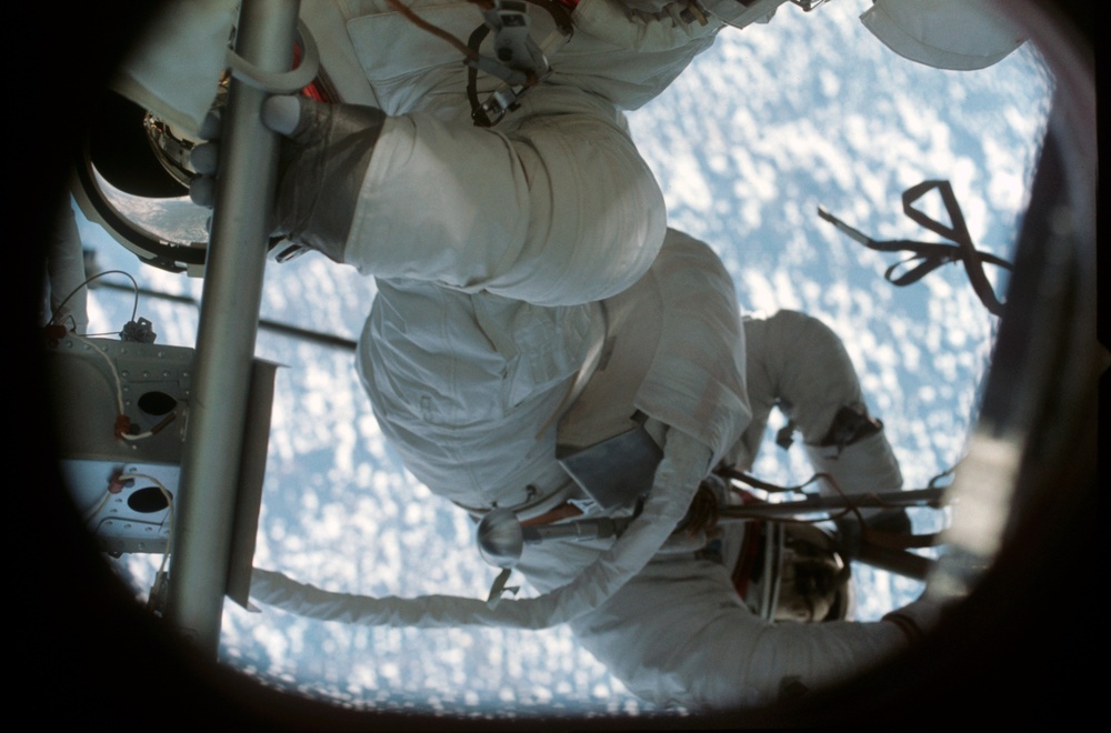 Skylab 2,EVA