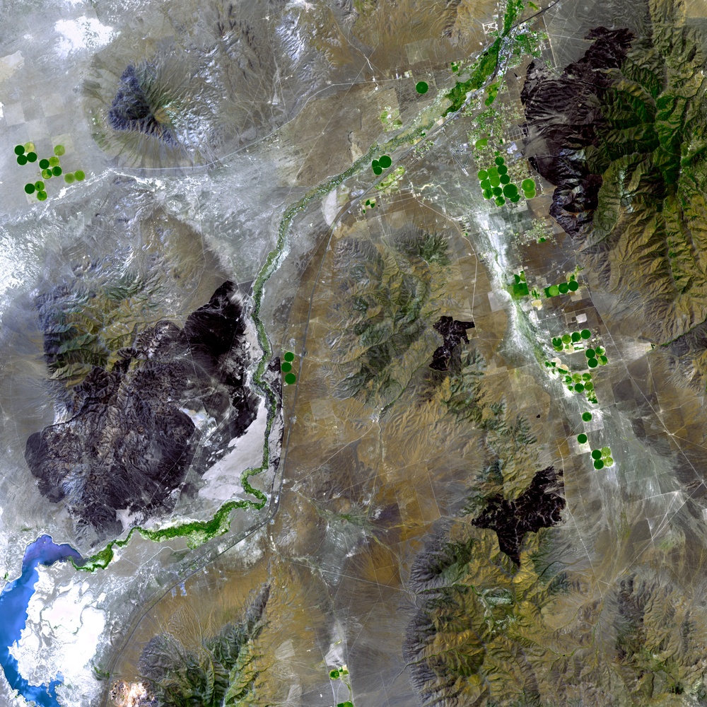 Tungsten and Thomas Fires, Nevada: Image of the Day