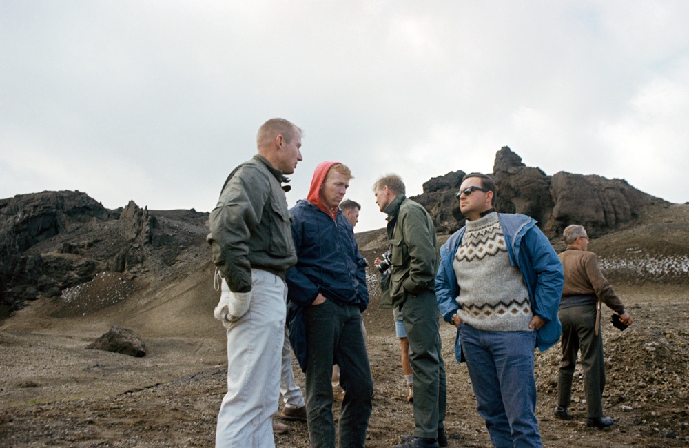 ICELAND GEOLOGY TRIP NOTE: VOID S67-37699