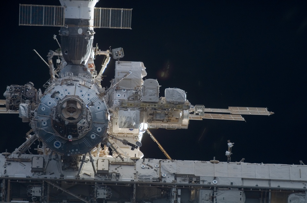 ISS during approach of the STS-115 Space Shuttle Atlantis