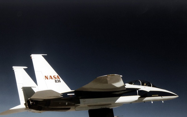 F-15B transonic flight research testbed aircraft in flight