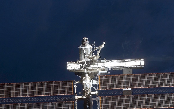 Flyaround view of ISS forward zenith side