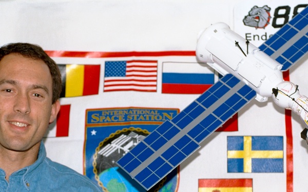 Various views of the STS-88 crew on the middeck
