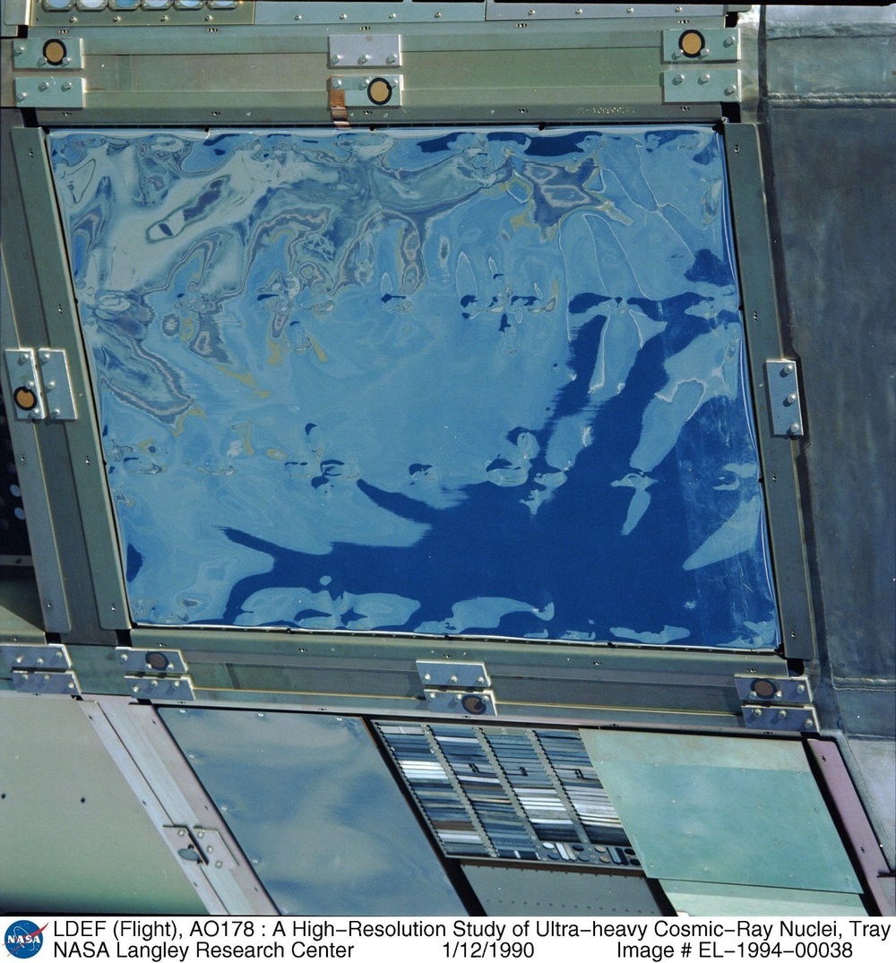 LDEF (Flight), AO178 : A High-Resolution Study of Ultra-heavy Cosmic-Ray Nuclei, Tray D05