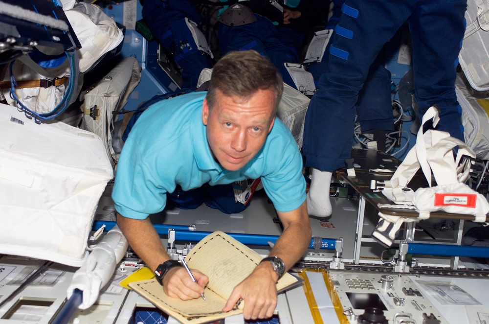 Lindsey writes in the ISS Ships Log during  STS-121 / Expedition 13 joint operations