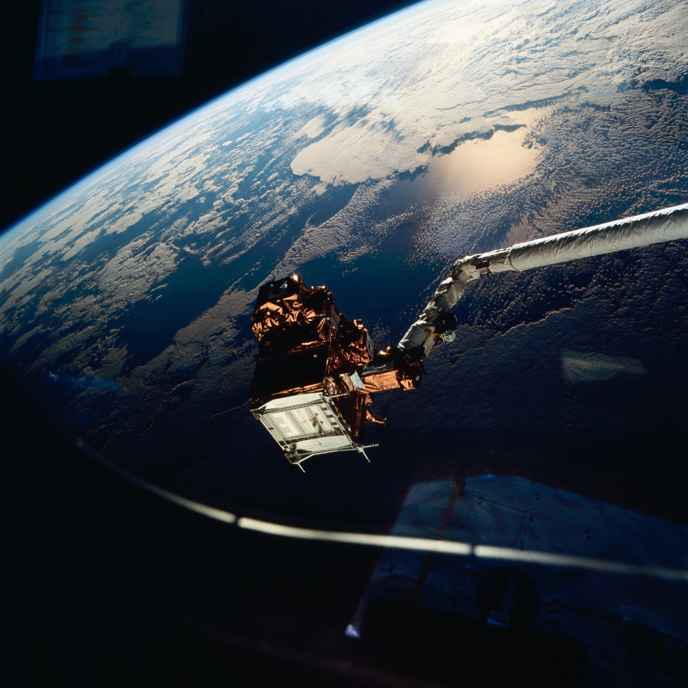 View of the SPARTAN satellite during its release into orbit