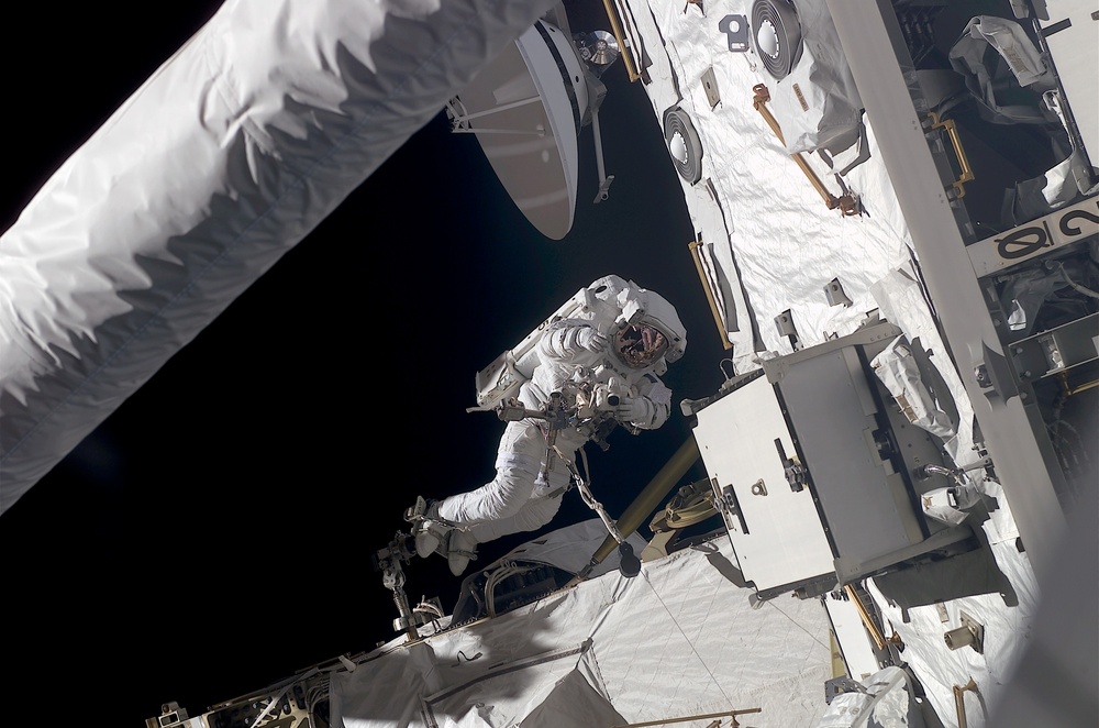 Perrin on PFR next to the MBS in Endeavour's PLB during STS-111 UF-2 EVA 1