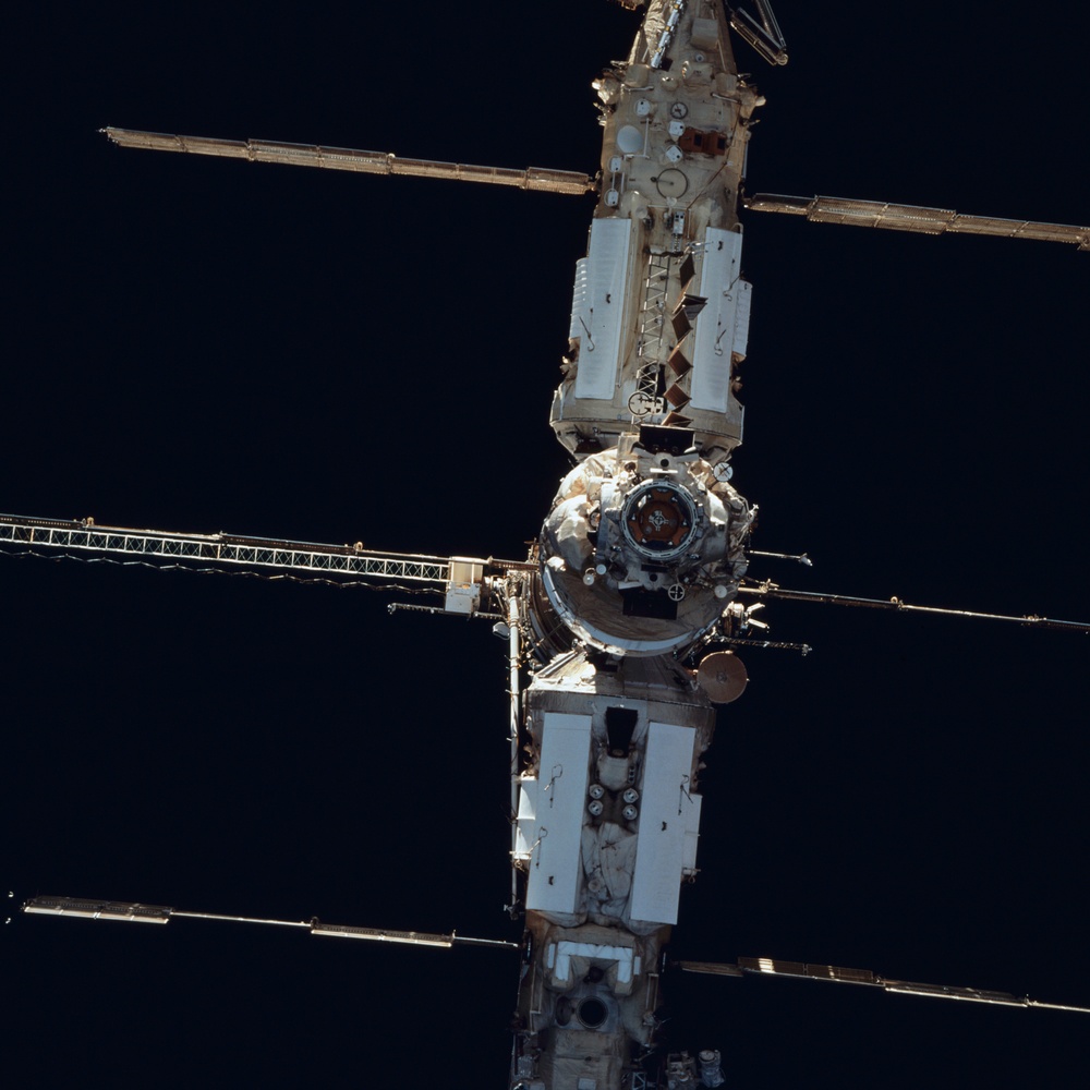 Kvant-2, Kristall and Spektr modules on Mir space station