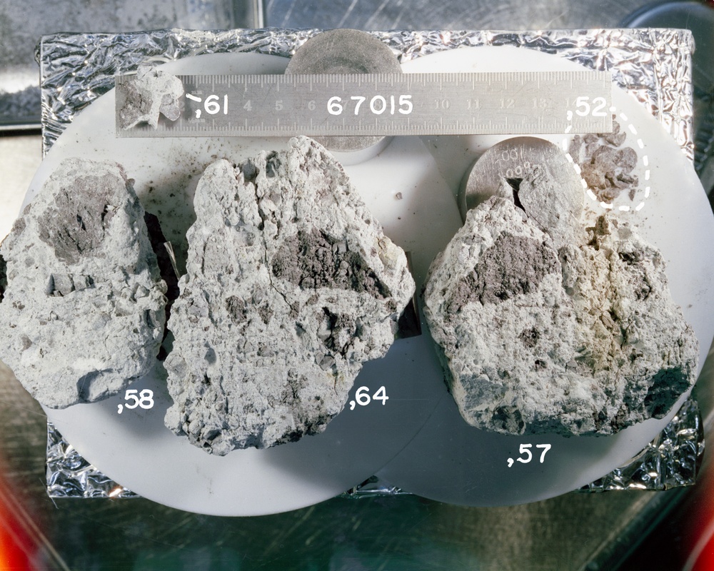 LUNAR SAMPLE -   APOLLO 16