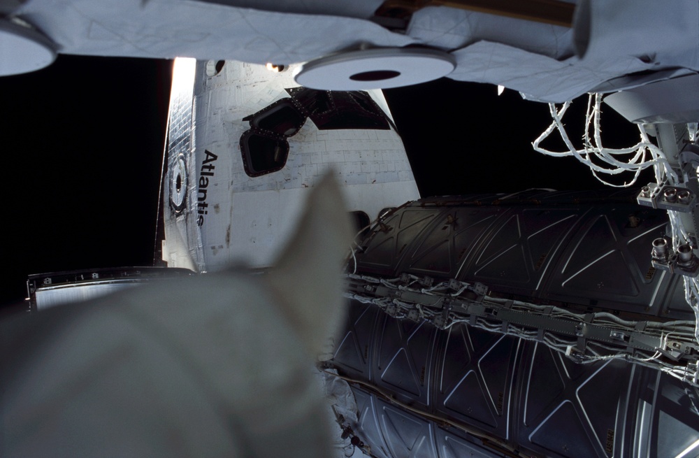 View of the S0 forward port avionics umbilical taken during the second EVA of STS-110